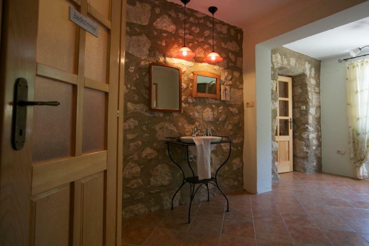 Abeona Mediterranean Villa Drivenik Ngoại thất bức ảnh